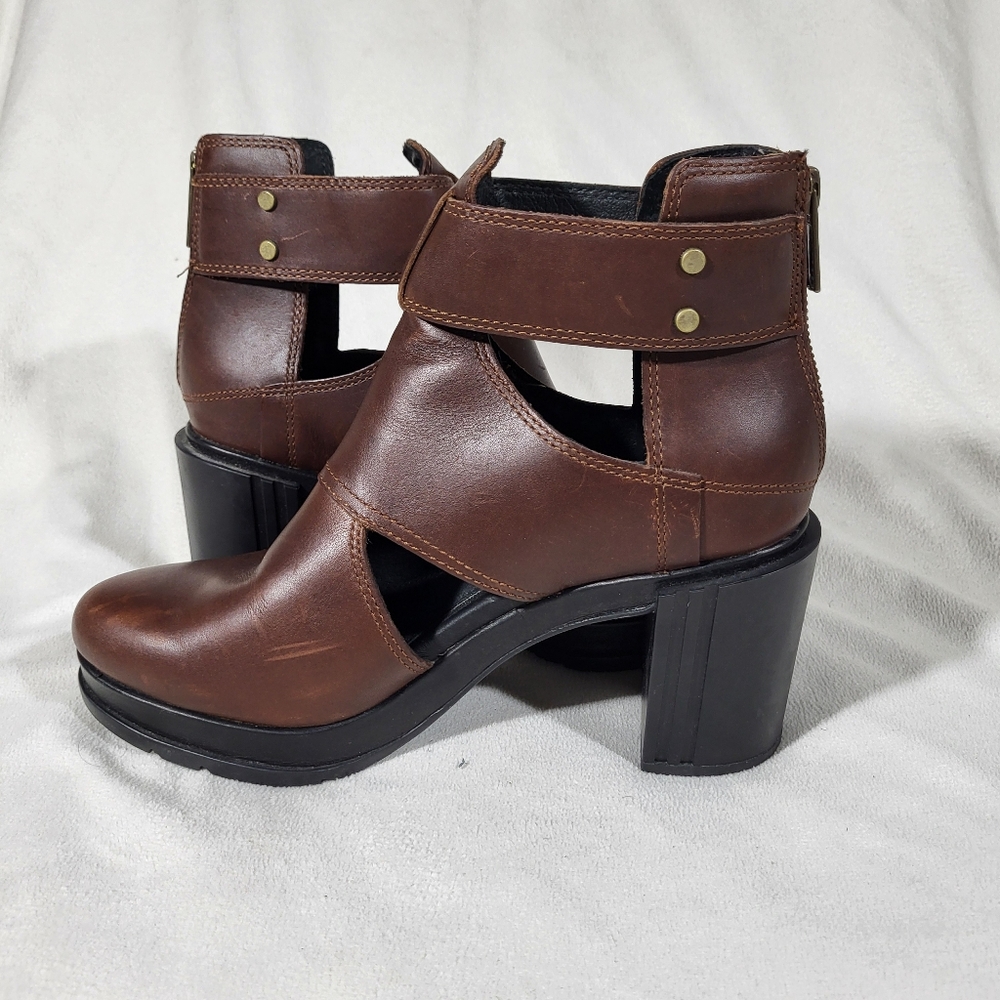 Sorel Margo Cut Out Waterproof Booties / Sandales Size 8 - Picture 4 of 9